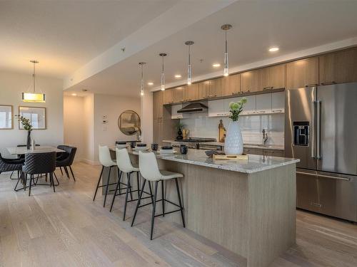 1801 9720 106 Street, Edmonton, AB - Indoor Photo Showing Kitchen With Upgraded Kitchen