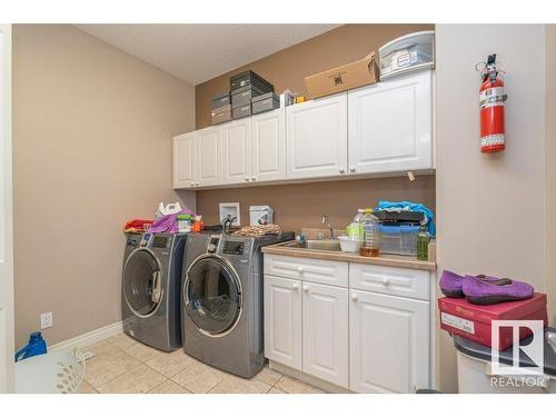 37 1225 Wanyandi Road, Edmonton, AB - Indoor Photo Showing Laundry Room