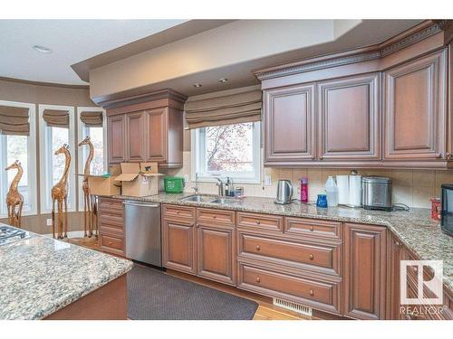 37 1225 Wanyandi Road, Edmonton, AB - Indoor Photo Showing Kitchen With Double Sink