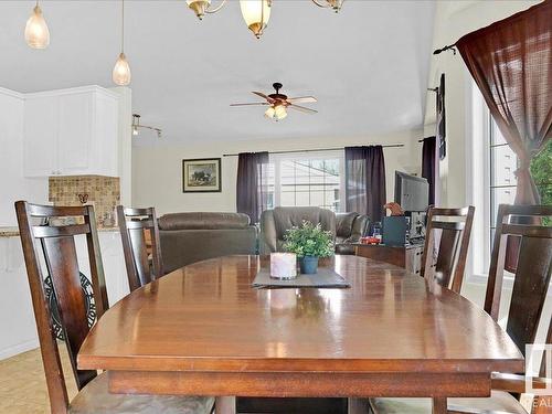 4610 47 Avenue, Redwater, AB - Indoor Photo Showing Dining Room