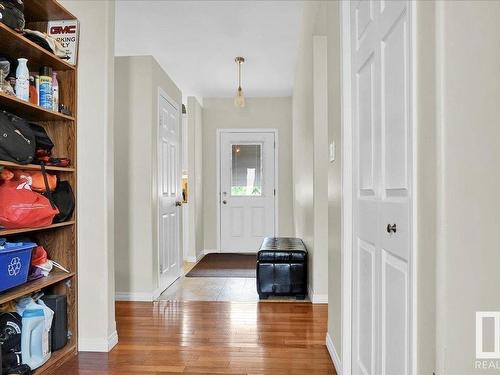 4610 47 Avenue, Redwater, AB - Indoor Photo Showing Other Room