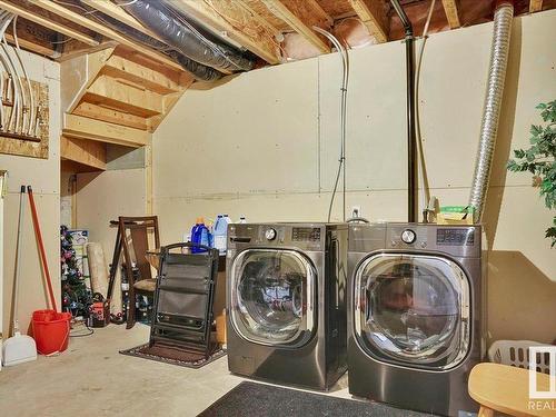 4610 47 Avenue, Redwater, AB - Indoor Photo Showing Laundry Room