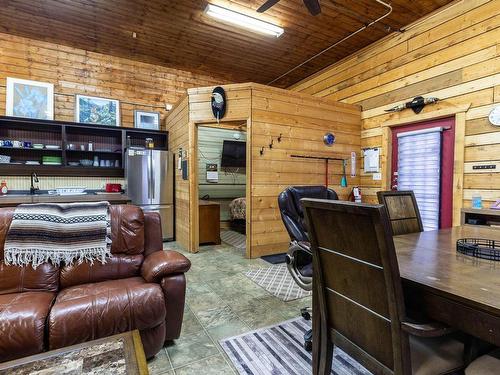 270002 Twp Rd 472A Ne, Rural Wetaskiwin County, AB - Indoor