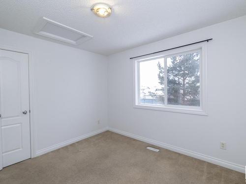 121 12050 17 Avenue, Edmonton, AB - Indoor Photo Showing Other Room