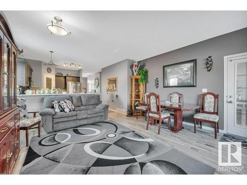 4 4908 43 Street, Legal, AB - Indoor Photo Showing Living Room