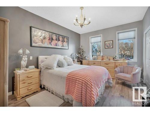 4 4908 43 Street, Legal, AB - Indoor Photo Showing Bedroom