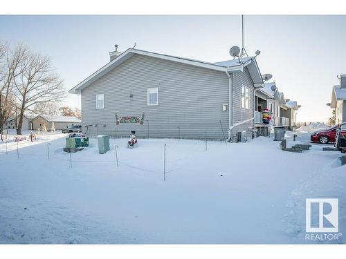 4 4908 43 Street, Legal, AB - Outdoor