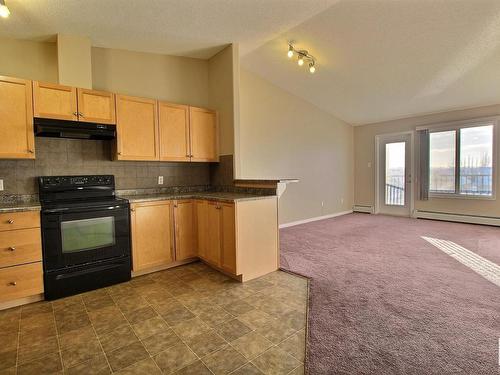 410 111 Edwards Drive, Edmonton, AB - Indoor Photo Showing Kitchen