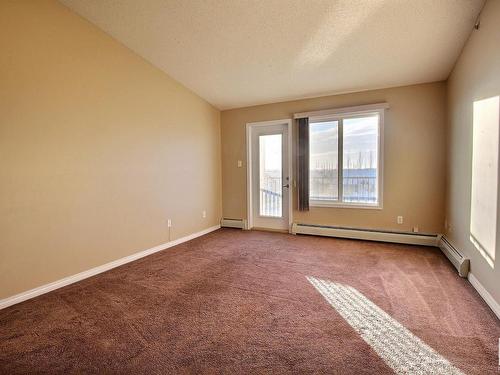 410 111 Edwards Drive, Edmonton, AB - Indoor Photo Showing Other Room