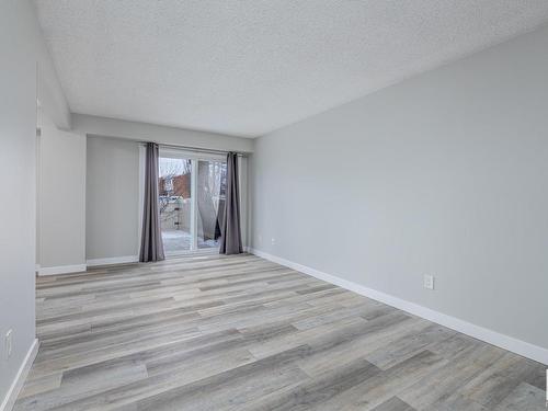 204 Centennial Court Nw, Edmonton, AB - Indoor Photo Showing Other Room