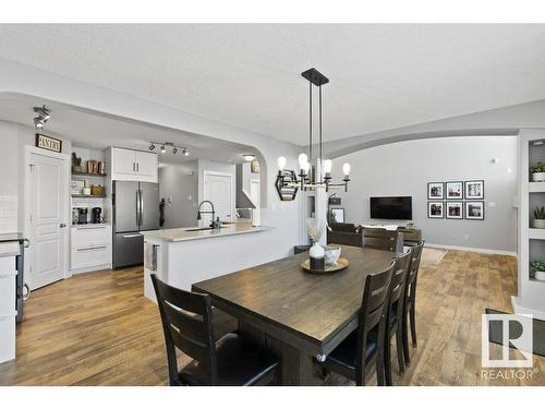 14957 135 Street, Edmonton, AB - Indoor Photo Showing Dining Room