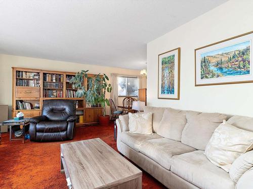 400 Lee Ridge Road, Edmonton, AB - Indoor Photo Showing Living Room