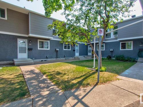 658 Lakewood Road, Edmonton, AB - Outdoor With Facade