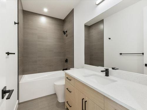 8105 144 Street, Edmonton, AB - Indoor Photo Showing Bathroom