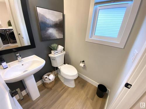 3 Holt Cove, Spruce Grove, AB - Indoor Photo Showing Bathroom