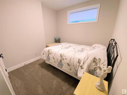 3 Holt Cove, Spruce Grove, AB - Indoor Photo Showing Bedroom