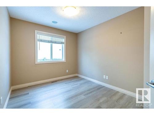 1021 Downey Way, Edmonton, AB - Indoor Photo Showing Other Room