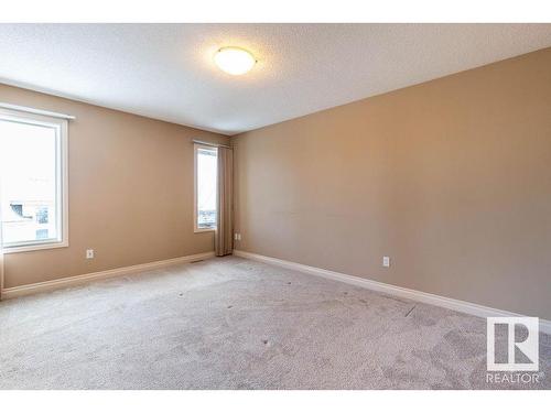 1021 Downey Way, Edmonton, AB - Indoor Photo Showing Other Room