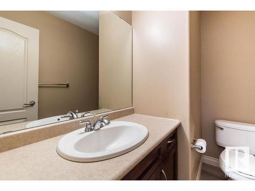 1021 Downey Way, Edmonton, AB - Indoor Photo Showing Bathroom