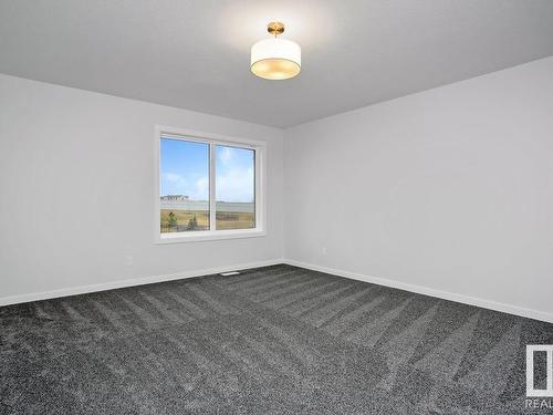 73 Chelles Wynd, St. Albert, AB - Indoor Photo Showing Other Room