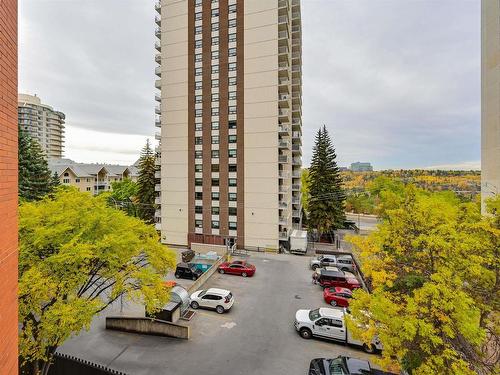 5A 10050 118 Street, Edmonton, AB - Outdoor With Facade