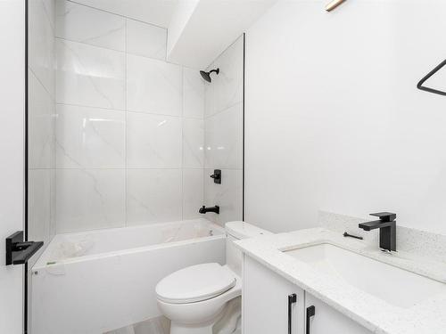 42 Wynn Road, Fort Saskatchewan, AB - Indoor Photo Showing Bathroom