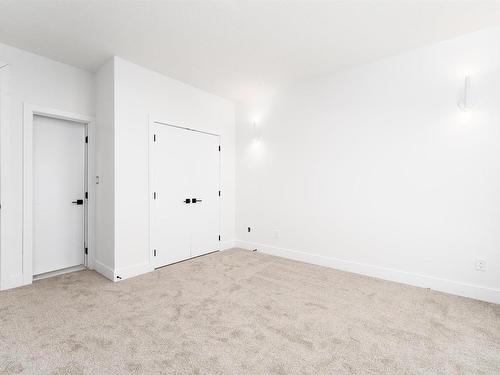 42 Wynn Road, Fort Saskatchewan, AB - Indoor Photo Showing Other Room