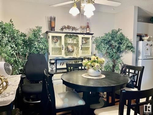 205 9985 93 Avenue, Fort Saskatchewan, AB - Indoor Photo Showing Dining Room