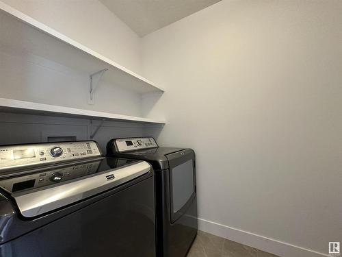 8420 117 Street, Edmonton, AB - Indoor Photo Showing Laundry Room