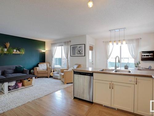 48 Vaughn Avenue, Spruce Grove, AB - Indoor Photo Showing Kitchen With Double Sink