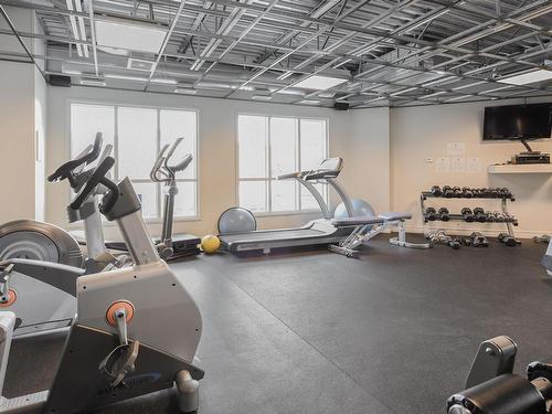 807 10142 111 Street, Edmonton, AB - Indoor Photo Showing Gym Room