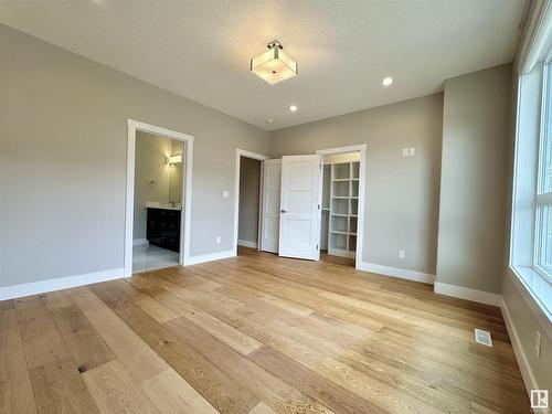 8422 117 Street, Edmonton, AB - Indoor Photo Showing Other Room