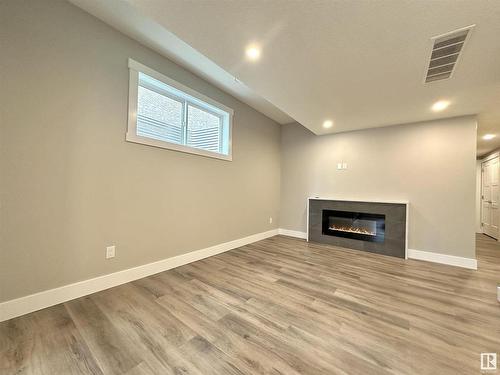 8422 117 Street, Edmonton, AB - Indoor With Fireplace