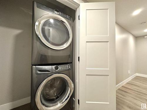 8422 117 Street, Edmonton, AB - Indoor Photo Showing Laundry Room