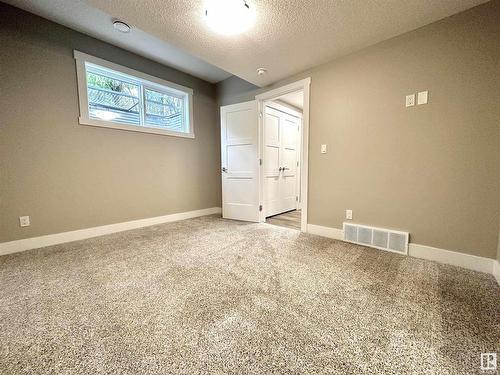 8422 117 Street, Edmonton, AB - Indoor Photo Showing Other Room