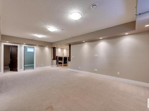 5258 Mullen Crest, Edmonton, AB - Indoor Photo Showing Other Room