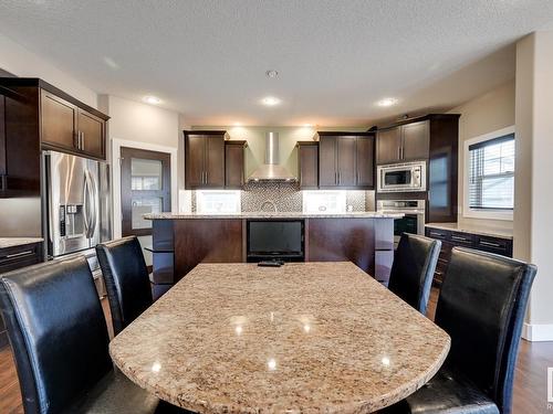 5258 Mullen Crest Ct Nw, Edmonton, AB 