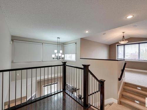 5258 Mullen Crest Ct Nw, Edmonton, AB 