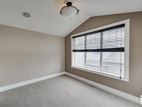 5258 Mullen Crest, Edmonton, AB - Indoor Photo Showing Other Room