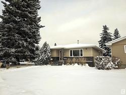 9535 148 Street  Edmonton, AB T5N 3E3