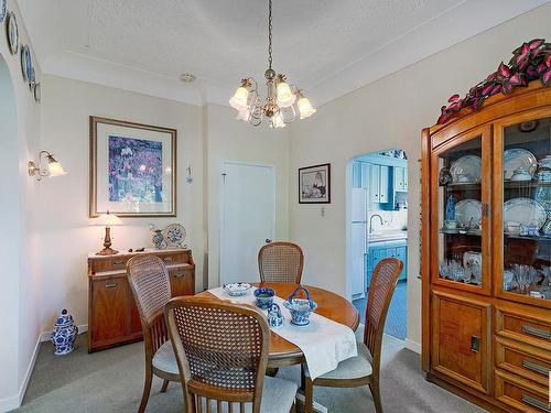 13311 124 Avenue, Edmonton, AB - Indoor Photo Showing Dining Room