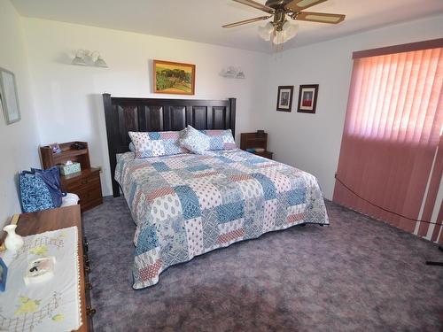 5326 Twp 571, Rural Lac Ste. Anne County, AB - Indoor Photo Showing Bedroom