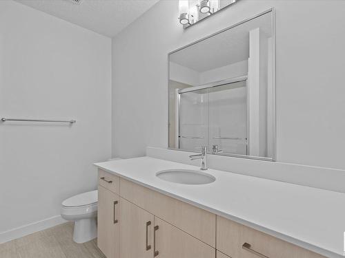 303 17 Columbia Avenue, Devon, AB - Indoor Photo Showing Bathroom