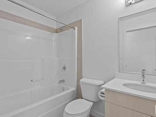 303 17 Columbia Avenue, Devon, AB - Indoor Photo Showing Bathroom