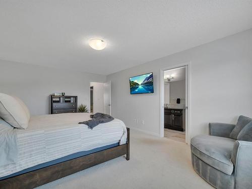 181 Sheppard Circle, Leduc, AB - Indoor Photo Showing Bedroom