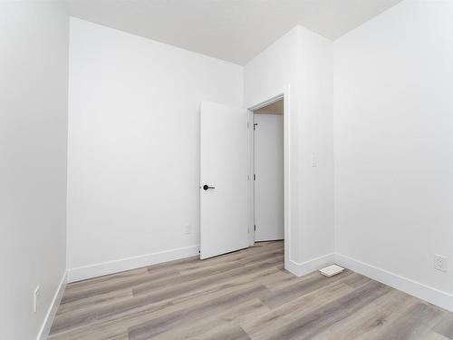 126 Graybriar Drive, Stony Plain, AB - Indoor Photo Showing Other Room