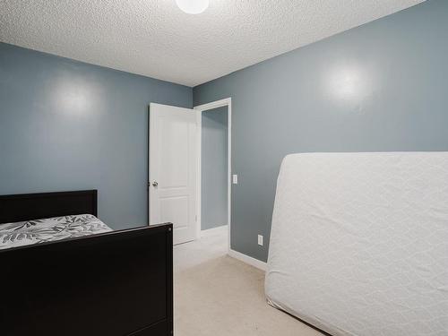 8321 171A Avenue, Edmonton, AB - Indoor Photo Showing Bedroom