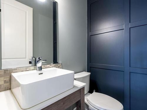 1803 Ainslie Court, Edmonton, AB - Indoor Photo Showing Bathroom