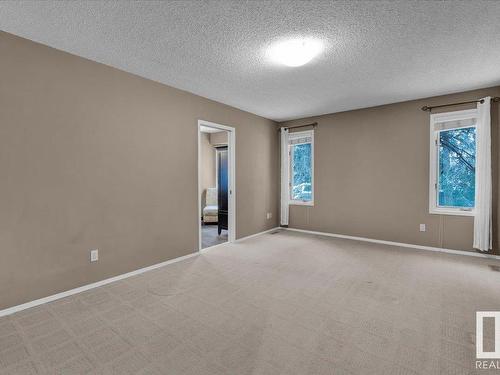 136 Wolf Willow Close, Edmonton, AB - Indoor Photo Showing Other Room