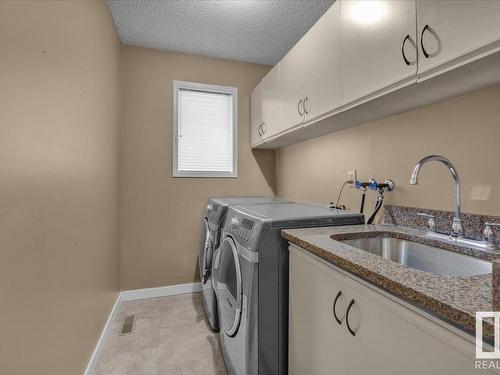 136 Wolf Willow Close, Edmonton, AB - Indoor Photo Showing Laundry Room